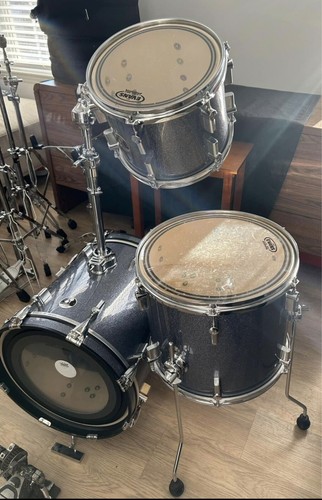 Sonor safari drum kit set - drum,